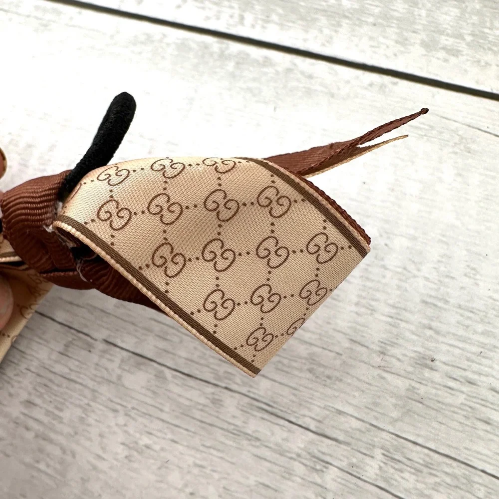 Louis Vuitton fabric hair tie. Unbranded. NEW. Louis Vuitton fabric hair tie. Unbranded. NEW main image 2
